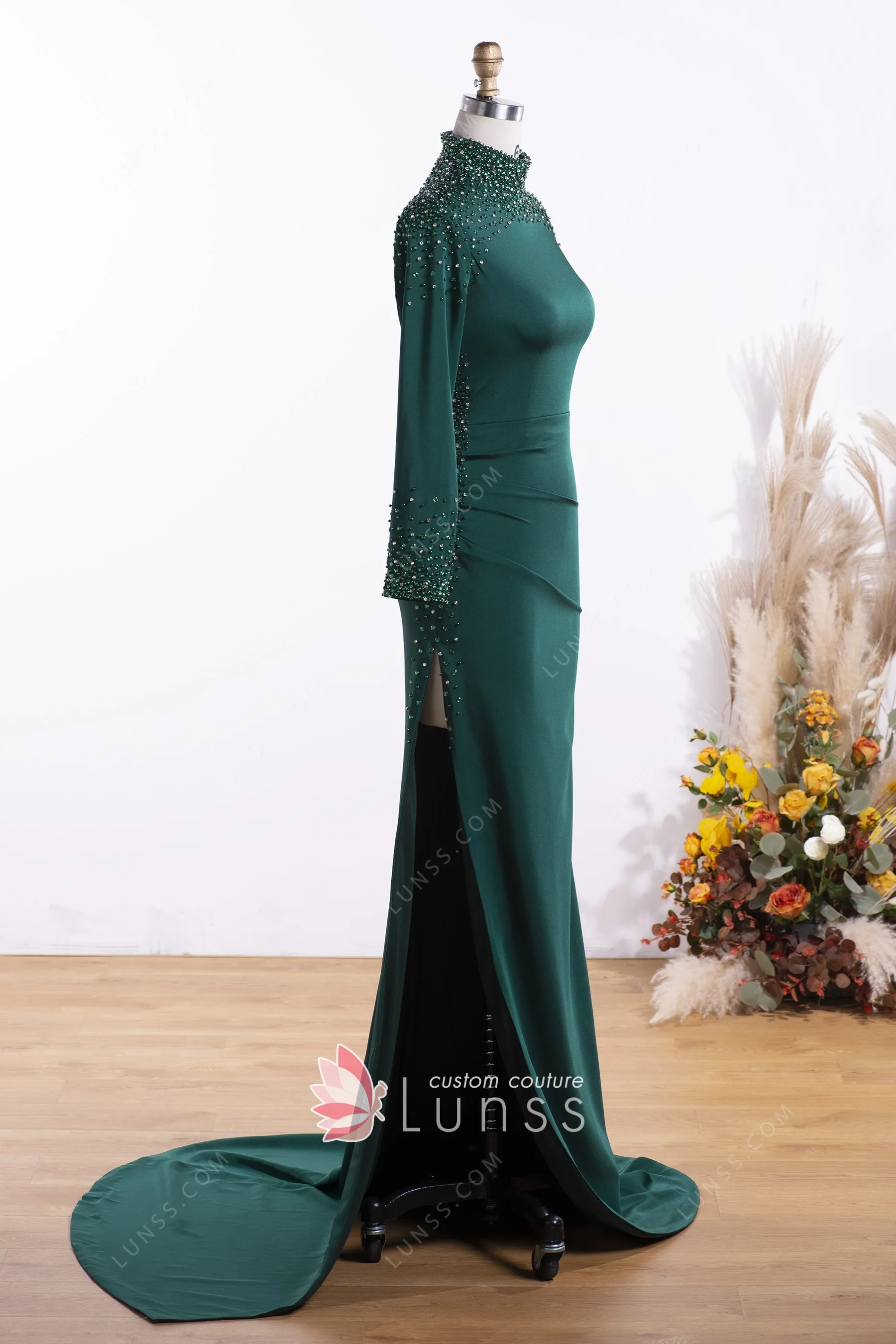 Gorgeous Long Emerald Beading Lace Split Prom dress With Long Sleeves
