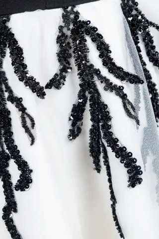 black beadings