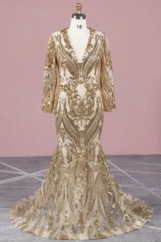 geometric pattern gold sequin long sleeve prom dress