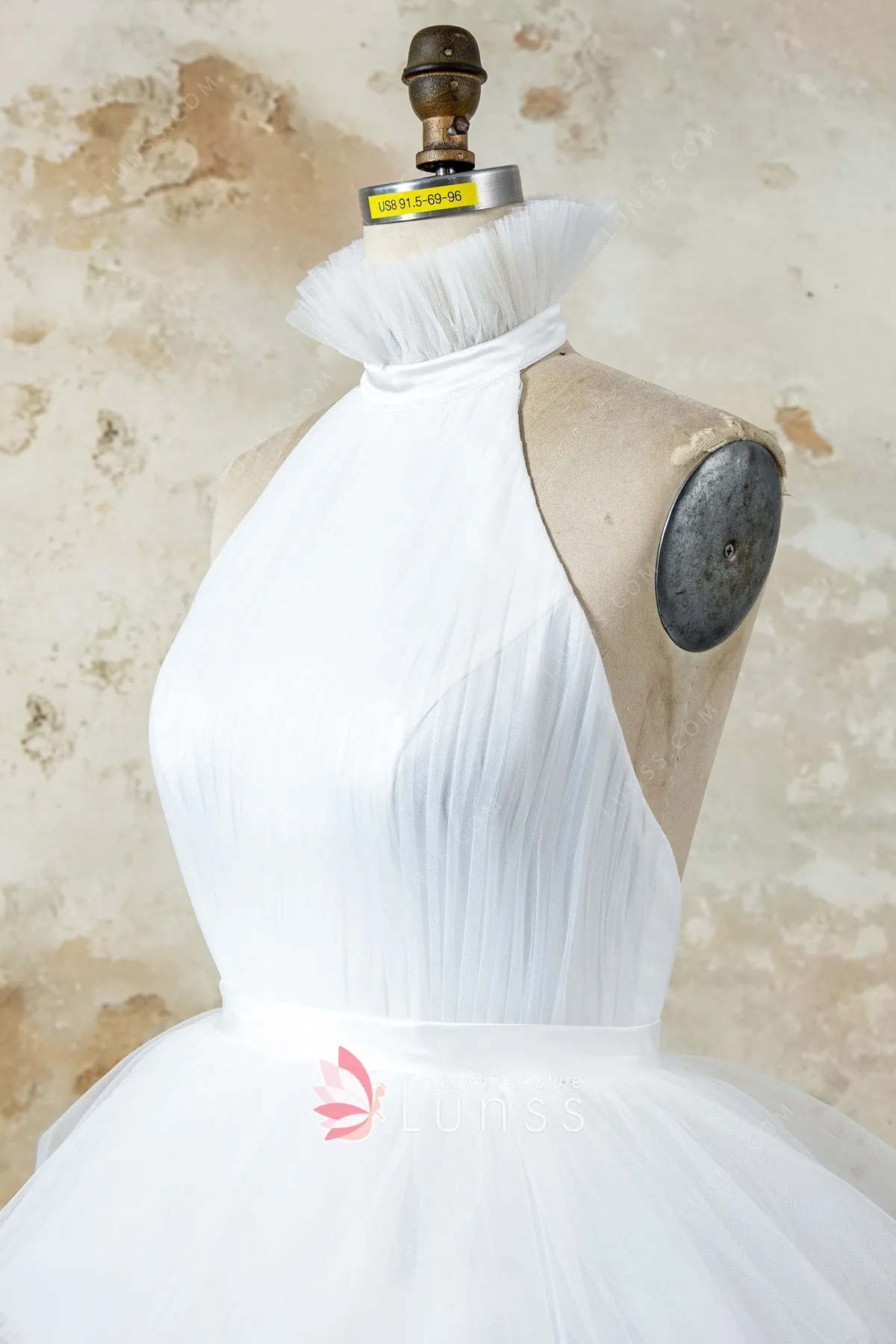 chic halter neck white tulle dress chic halter neck white tulle dress