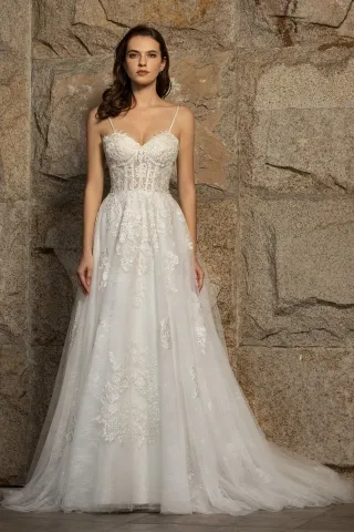 ivory lace sweetheart neck corset classic wedding dress