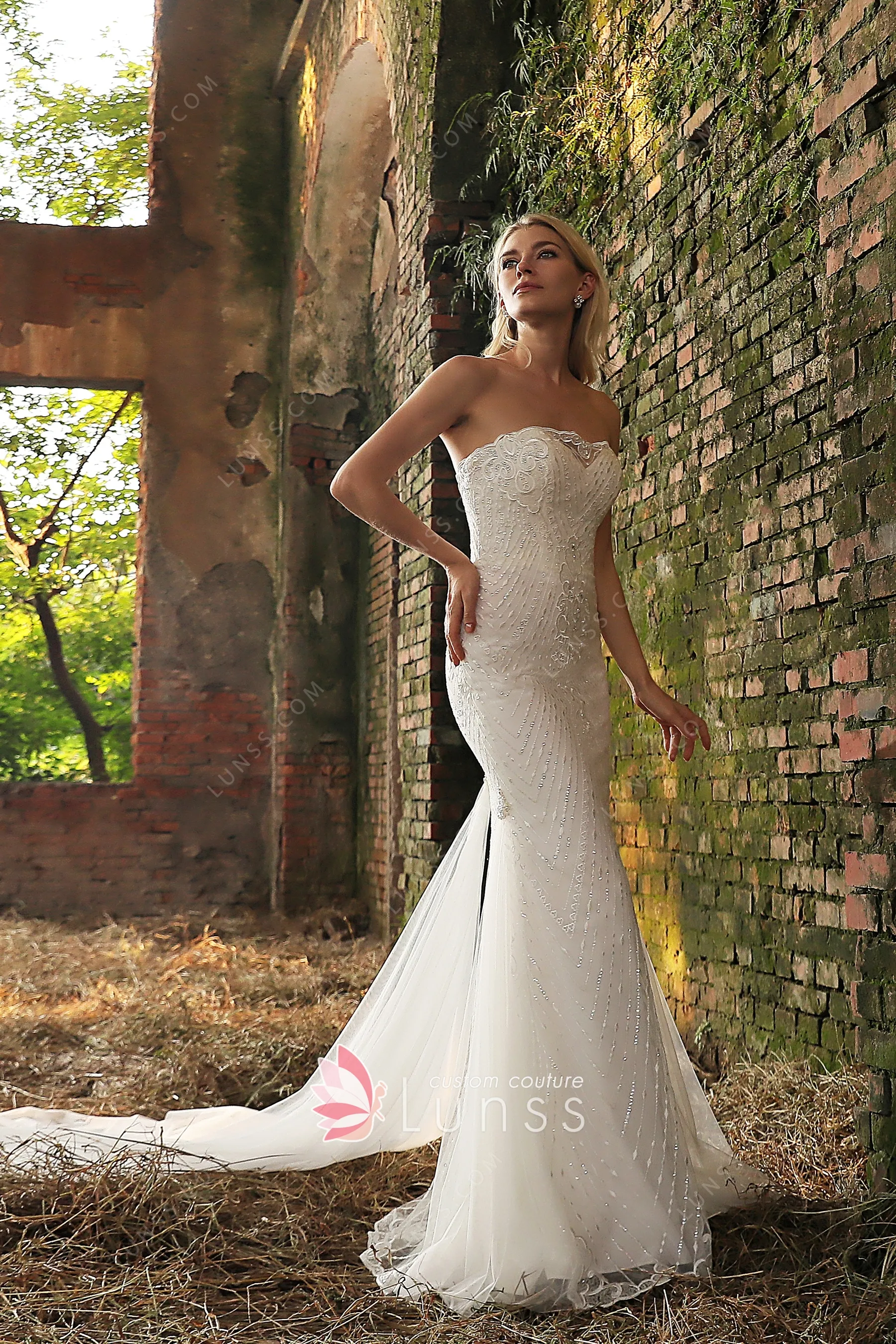 Sweetheart Illusion Neck Mermaid Beaded Lace Bridal Gowns TWA072