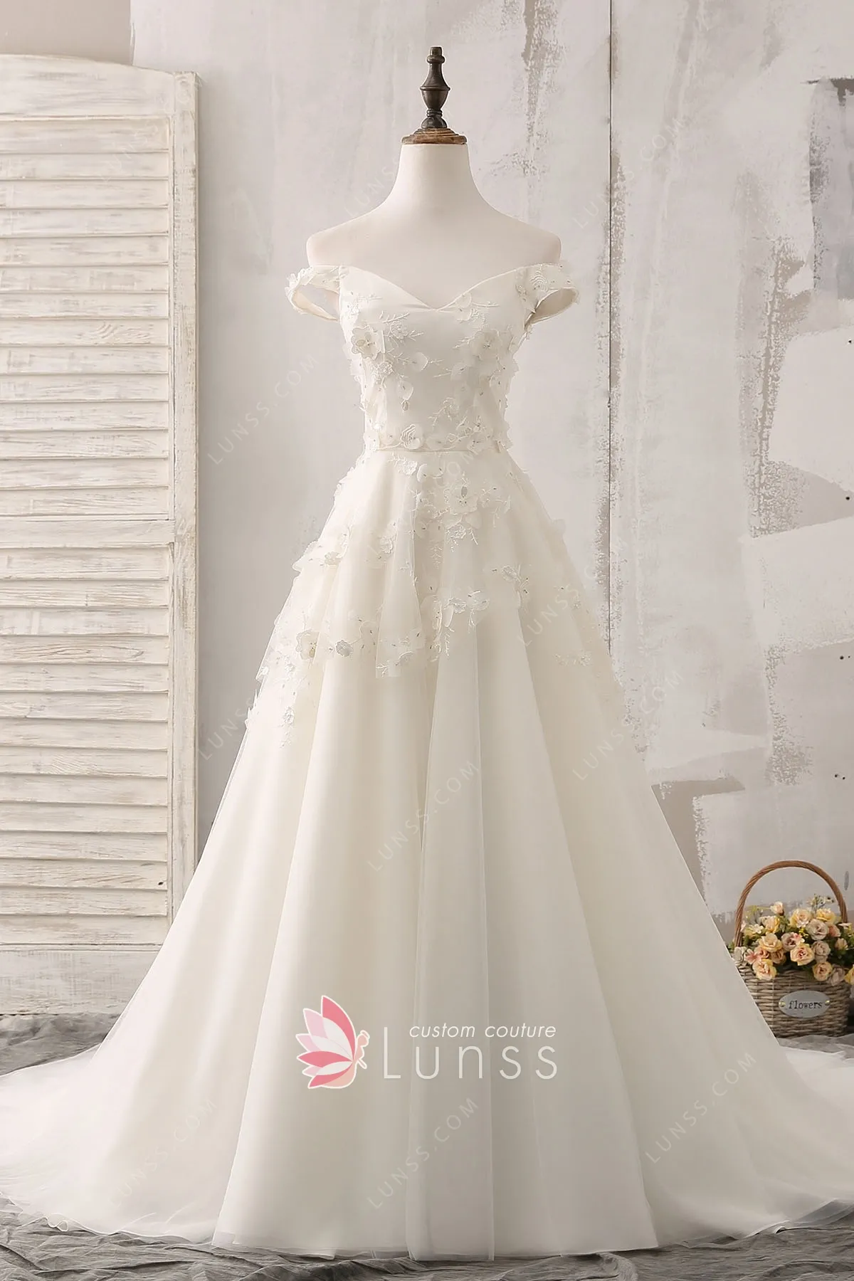tulle wedding dress with floral lace applique