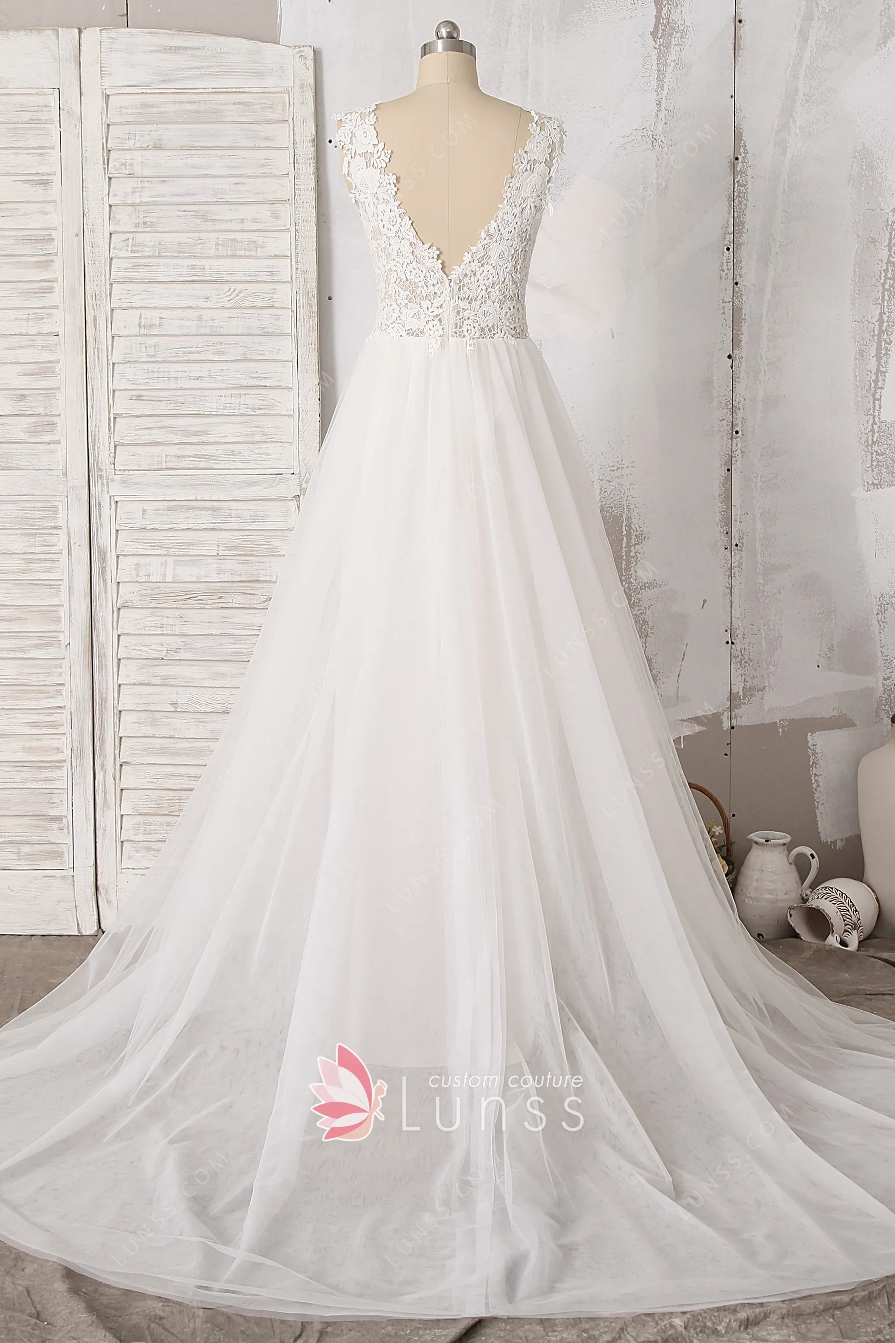 A Line V Neck Tulle Beach Wedding Dress with Lace, Ivory Lace Top Long Bridal Dresses UQ2361