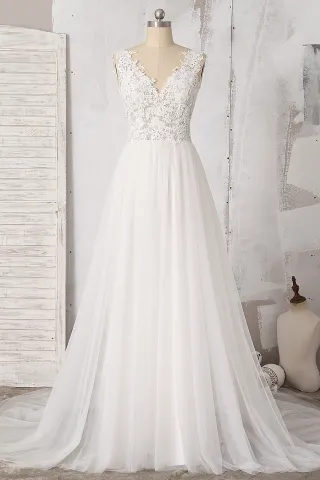 romantic illusion lace tulle a line beach wedding dress