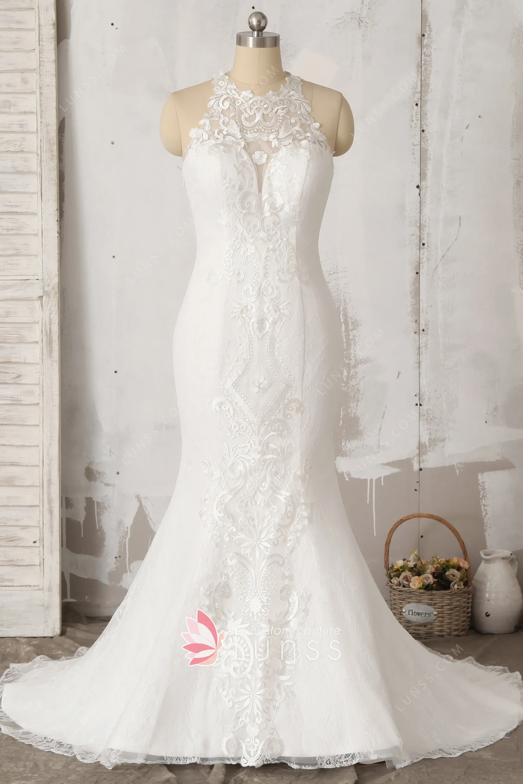 Unique Pattern Ivory Lace Mermaid 