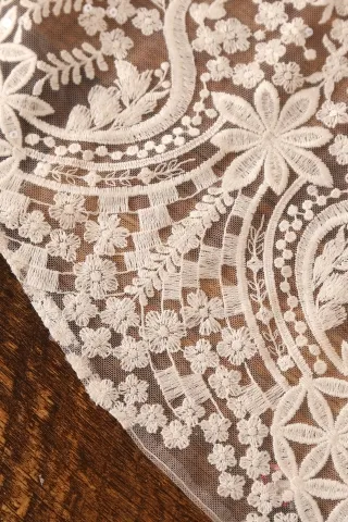 unique geometric rhombus lace