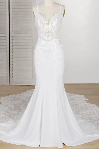 ivory lace and spandex mermaid wedding dress