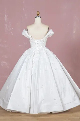 luxury pearled 3D flower lace ivory satin princess ball gown wedding dress