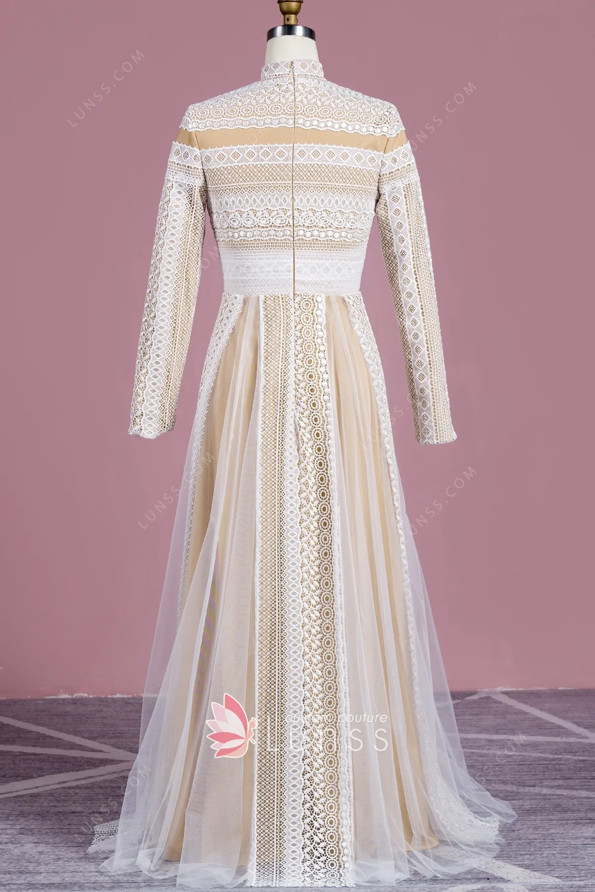 vintage wedding dress beige Vintage Princess Design Beige Lining Ivory Lace Wedding Dresses TBW80