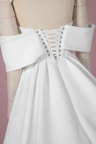 lace up back ensures a perfect fit