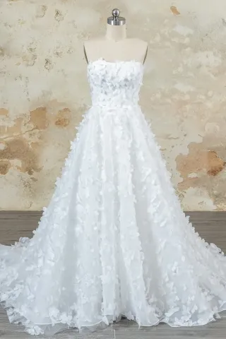 fairy 3d petal lace strapless a line spring wedding dress