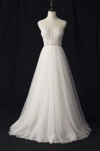 floral embellished v neckline ivory tulle wedding dress