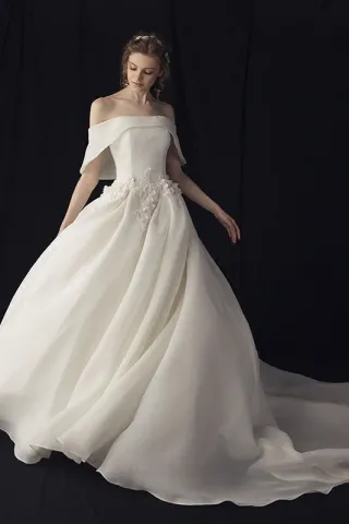 princess off the shoulder ivory organza wedding dress