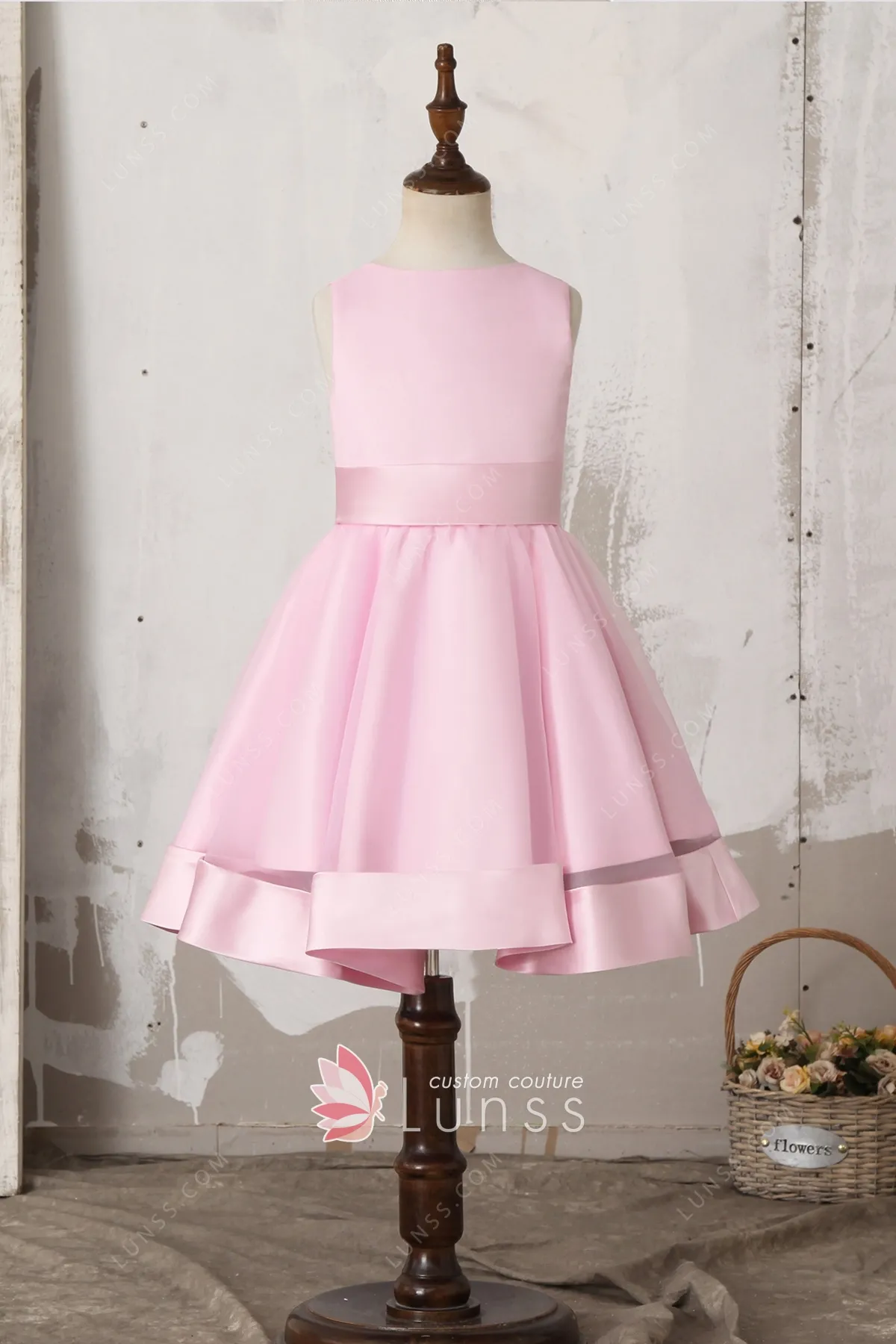 Cute Candy Pink Satin Short Flower 