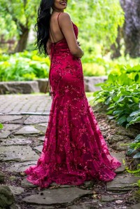absolutely beautiful customized burgundy prom dress