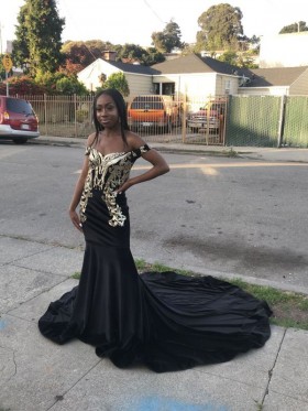 20k19 gold black prom gown