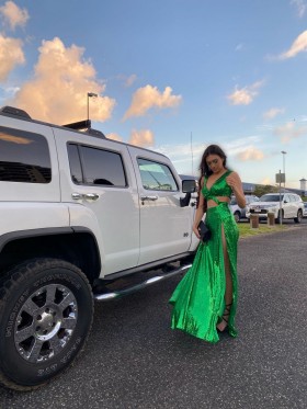 dress looked so beautiful and exactly like what I requested
