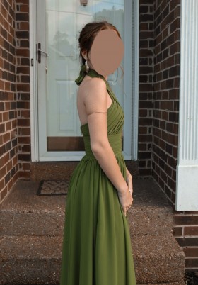 very well made green dress