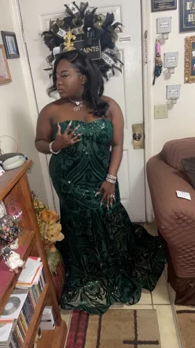 amazingly prom 2k23 dress