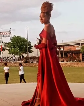 executed beautifullly custom made dress