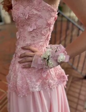 stunning pink lace prom dress
