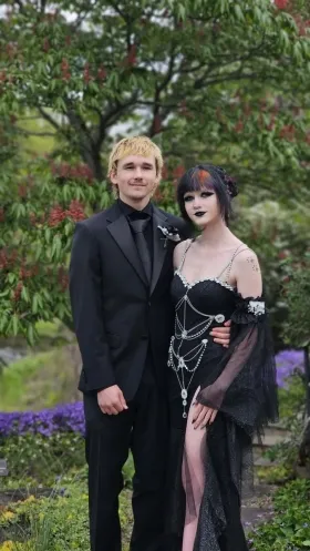 Lunss Gothic black prom dress