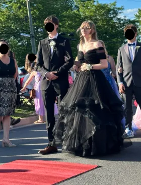 amazing black prom dress