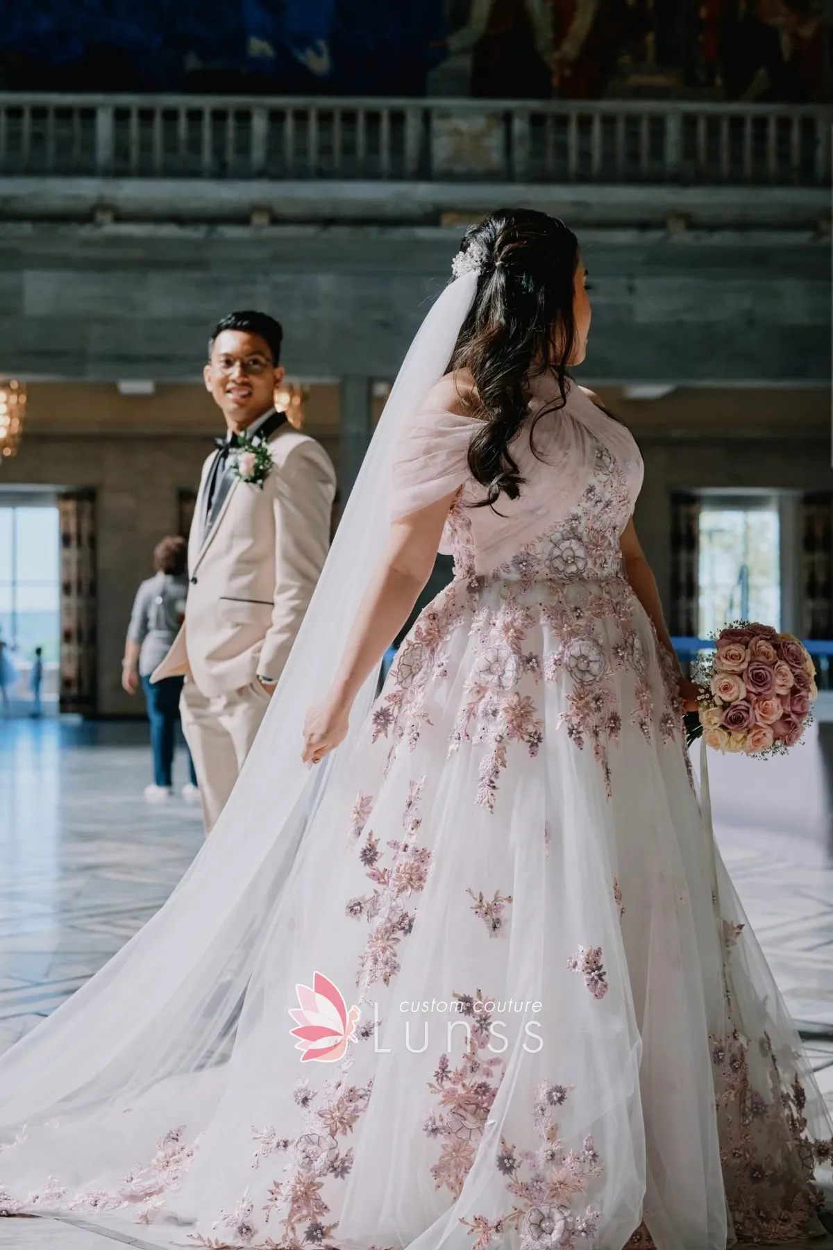 looked amazing wedding dress looked amazing wedding dress